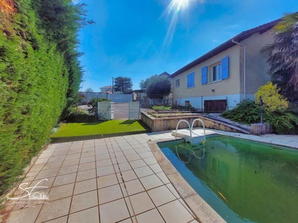 Maison 6 pièces à vendre à CHAPAREILLAN (38)
