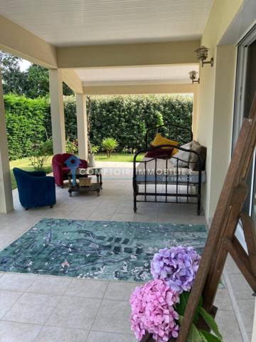 Villa 5 pièce(s) 4 chambre(s) 123 m²