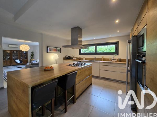 Maison à vendre 7 pièces 280 m² Pujaut