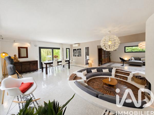 Maison à vendre 7 pièces 280 m² Pujaut