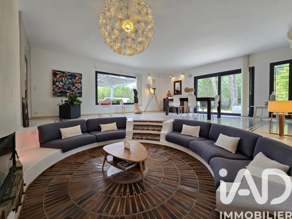 Maison à vendre 7 pièces 280 m² Pujaut