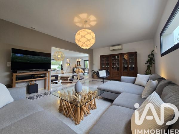 Maison à vendre 7 pièces 280 m² Pujaut