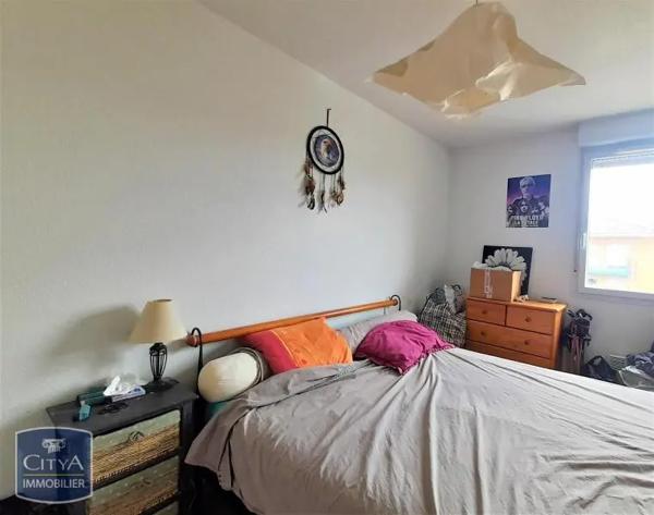 Appartement à louer 3 pièces 61.94m² Caussade (82300)