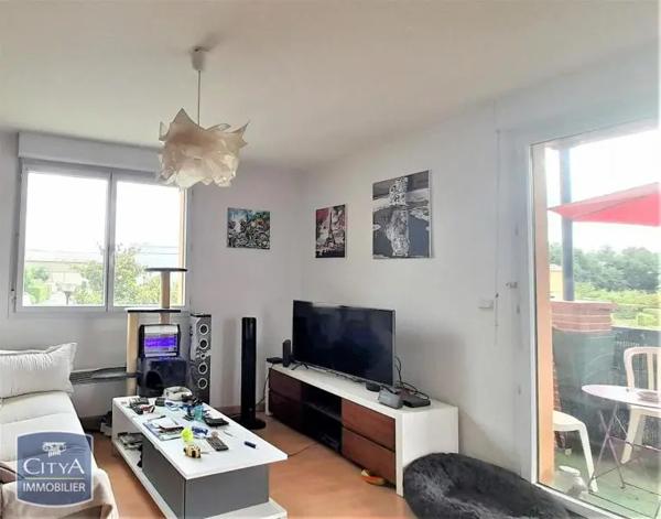 Appartement à louer 3 pièces 61.94m² Caussade (82300)