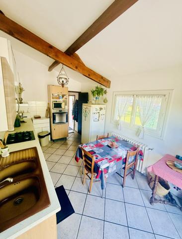 Maison
         4 pièces
        - 112 m² 600 000 € *