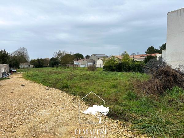 Terrain viabilisé libre de constructeur