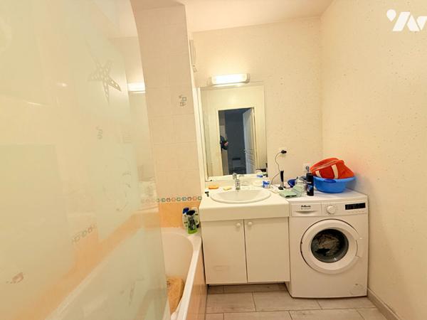 Appartement Saint Aubin D Aubigne 3 pièce(s)