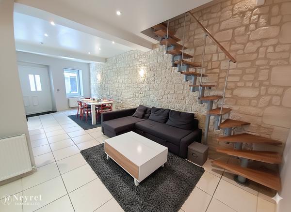 Maison de village de 127m², 5 chambre en plein cœur de VOURLES