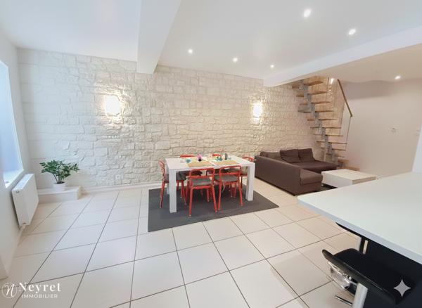 Maison de village de 127m², 5 chambre en plein cœur de VOURLES