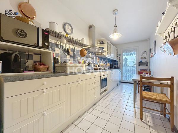 Margency proche Etablissement Bury : Appartement Isolé et Ravalé -4 pièces- deux chambres 83m² avec parking + cave