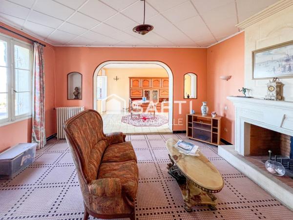 AMBÈS – Maison en pierre avec vue exceptionnelle sur la Dordogne