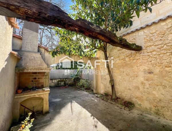 AMBÈS – Maison en pierre avec vue exceptionnelle sur la Dordogne