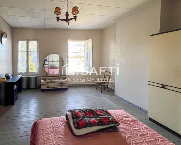 AMBÈS – Maison en pierre avec vue exceptionnelle sur la Dordogne