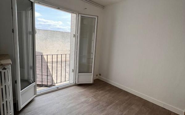 Appartement à louer    3 pièces •  Le Bourget