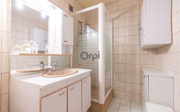 Appartement à vendre    4 pièces • 69,68 m2 Joinville-le-Pont