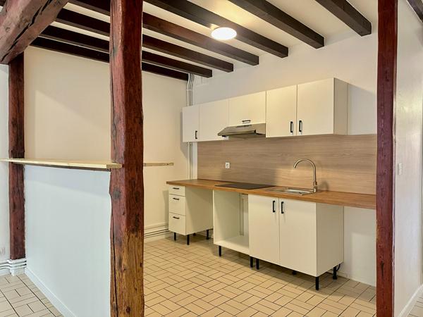 Villefranche-sur-Saône - Appartement - 3 pièces - 65 m² - 2 chambres - Entièrement rénové