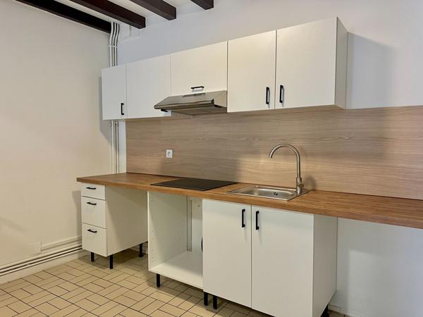 Villefranche-sur-Saône - Appartement - 3 pièces - 65 m² - 2 chambres - Entièrement rénové