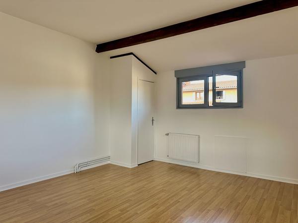 Villefranche-sur-Saône - Appartement - 3 pièces - 65 m² - 2 chambres - Entièrement rénové