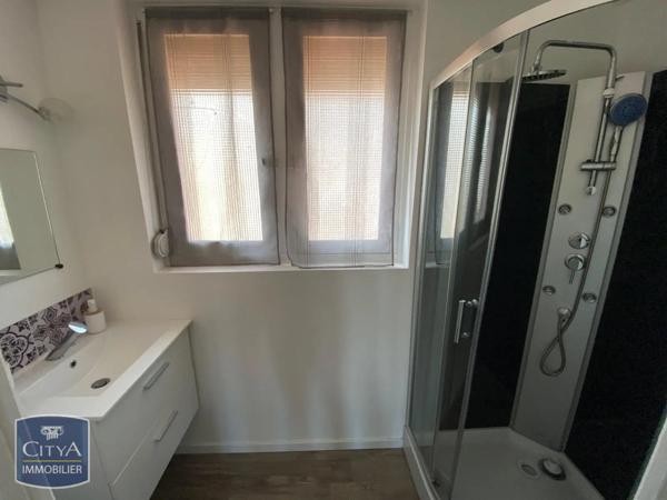 Immeuble à vendre 119m²