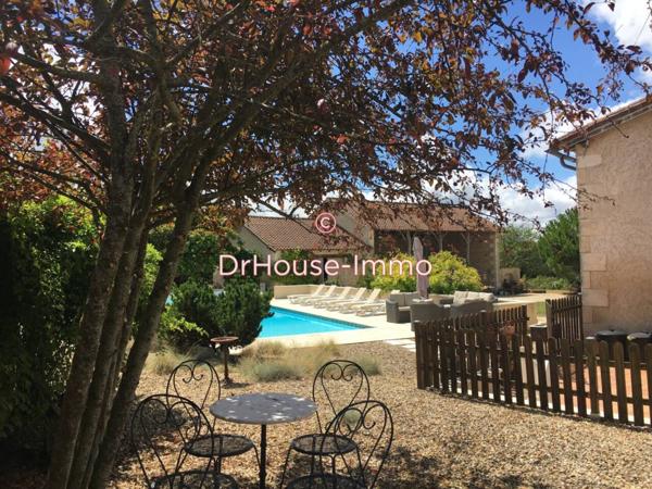 Maison à vendre 11 pièces de 377 m²