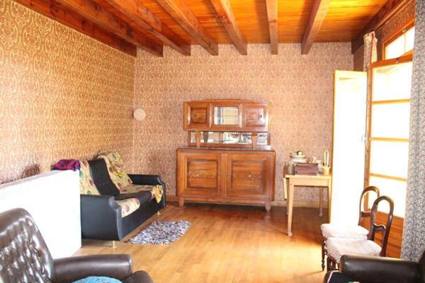 Maison Grandrieu 8 pièce(s) 167m2 sur 2855 m² de terrain