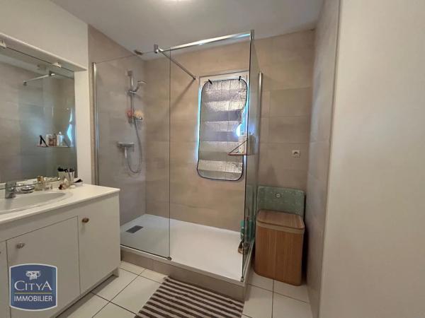 Maison à louer 4 pièces 79.81m² Panazol (87350)