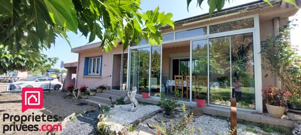 Ensemble immobilier Maison  plain pied à Samazan 4 pièce(s) 102 m2 + 2 hangars