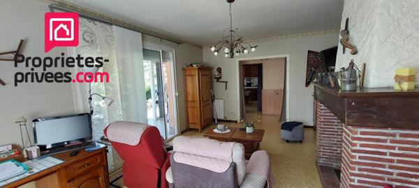 Ensemble immobilier Maison  plain pied à Samazan 4 pièce(s) 102 m2 + 2 hangars