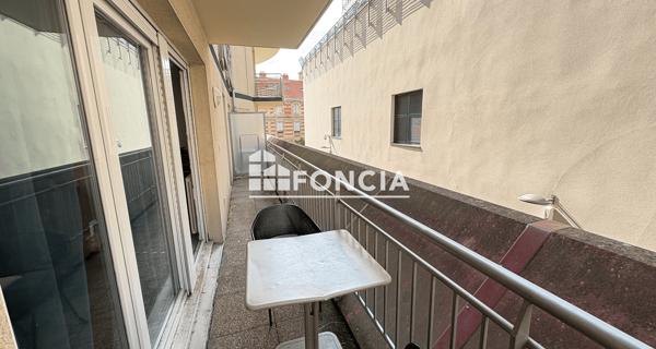 Location Appartement 2 pièces 49.29 m² - Clermont-ferrand 63000