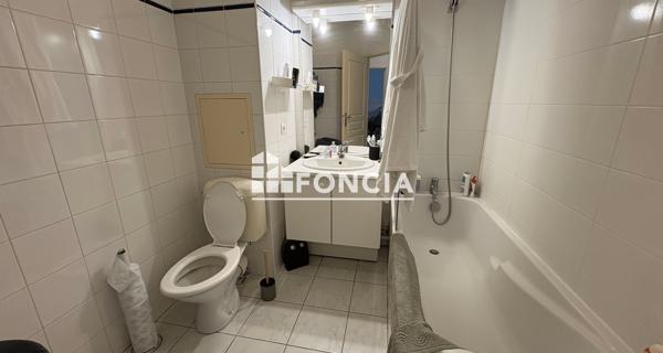 Location Appartement 2 pièces 49.29 m² - Clermont-ferrand 63000
