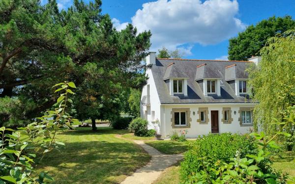 Maison à vendre    6 pièces • 136 m2 Séné