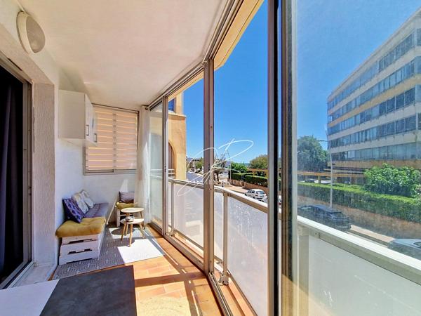 Appartement T2 37 m² vue mer loggia et parking