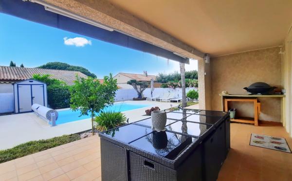 Villa 4 faces avec piscine à 700 m de la plage