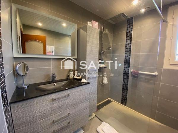 Maison 177m² - 5 Pièces - VILLENEUVE d'Aveyron