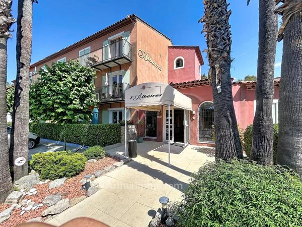 Vente                                                      Appartement
                        
                     2 pièces                      35 m2                     à Mouans-Sartoux