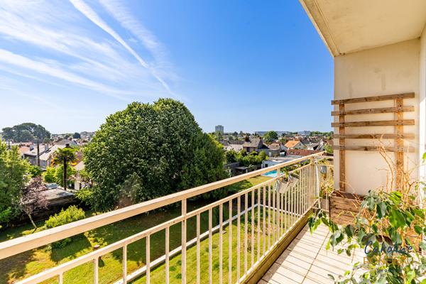 A vendre Nantes Zola T3 80m2 balcons, parking, cave, grenier