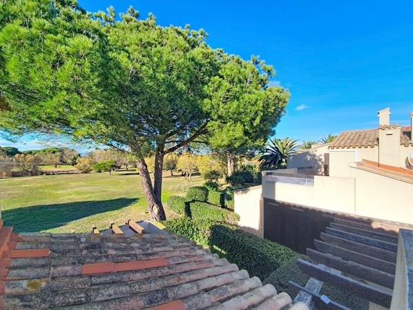 à 5 min des plages, Bel appartement au Golf de Saint Cypien, entièrement refait à neuf avec parking
