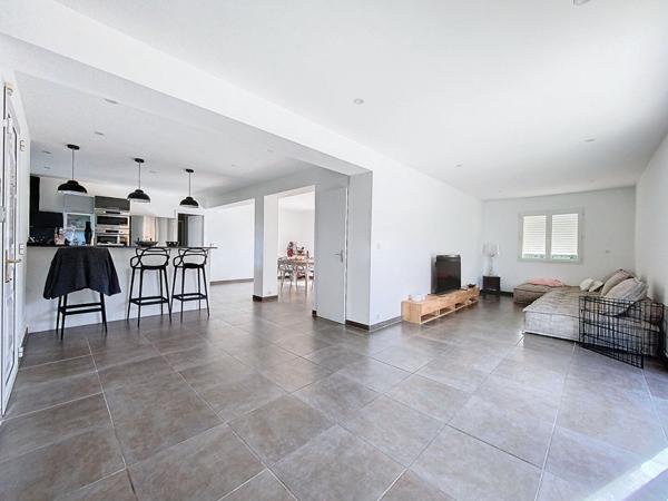 Achat maison Meyreuil - 5 pièce(s) - 150 m² - 549 000 €