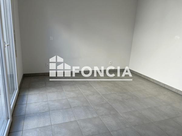 Location Appartement 2 pièces 47.5 m² - 115 AVENUE SAINT JEAN-PAUL II Perpignan 66000