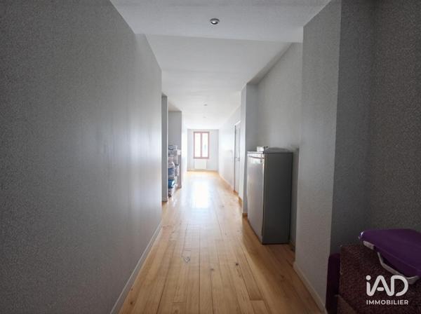 Maison à vendre 7 pièces 260 m² Mas-Grenier