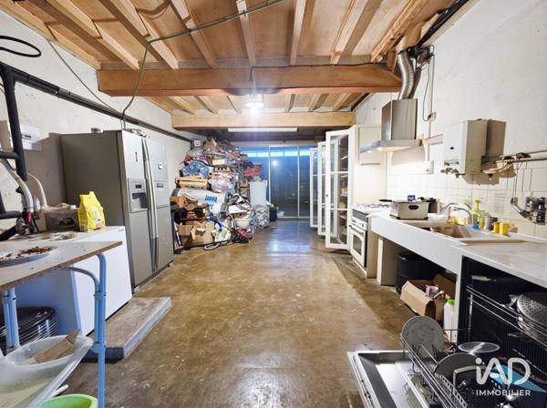 Maison à vendre 7 pièces 260 m² Mas-Grenier