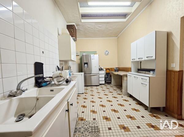 Maison à vendre 7 pièces 260 m² Mas-Grenier