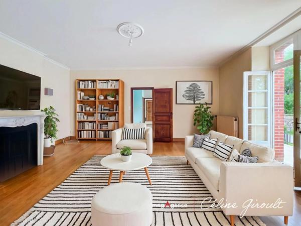 Maison à DUCEY-LES CHERIS, 50220 - 11 pièces 270m²