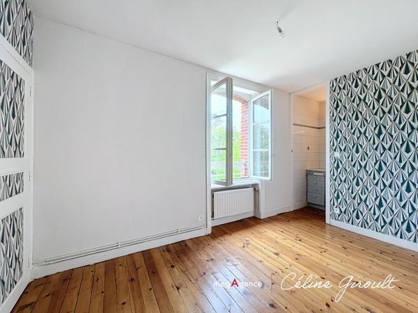 Maison à DUCEY-LES CHERIS, 50220 - 11 pièces 270m²