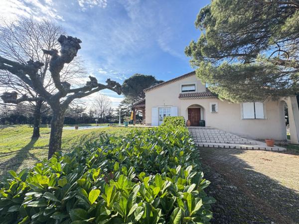 Maison 162 m² + Grand terrain à Bourg-lès-Valence