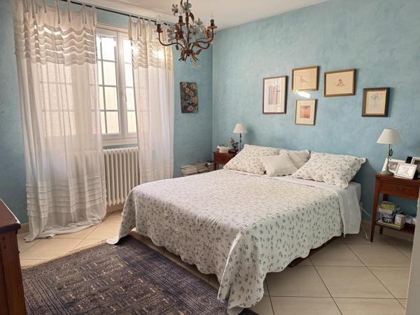 Maison 162 m² + Grand terrain à Bourg-lès-Valence