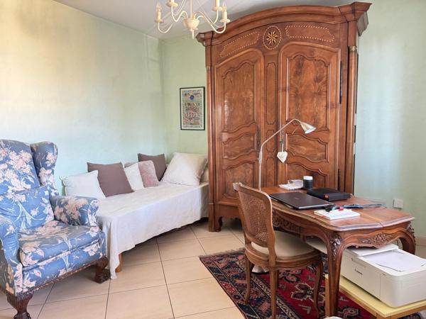 Maison 162 m² + Grand terrain à Bourg-lès-Valence