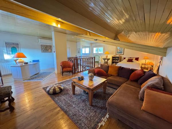 Maison 162 m² + Grand terrain à Bourg-lès-Valence