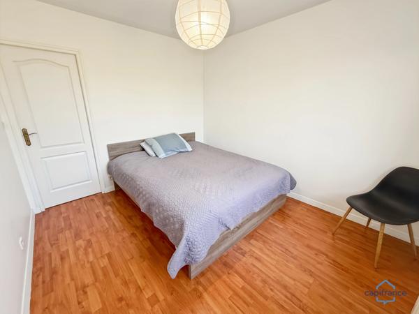 Dpt Gers (32), à vendre BARCELONNE DU GERS belle maison contemporaine T5 de 138 m² habitables en plain-pied + terrasses, piscine et garage sur 1694 m² de terrain, au calme