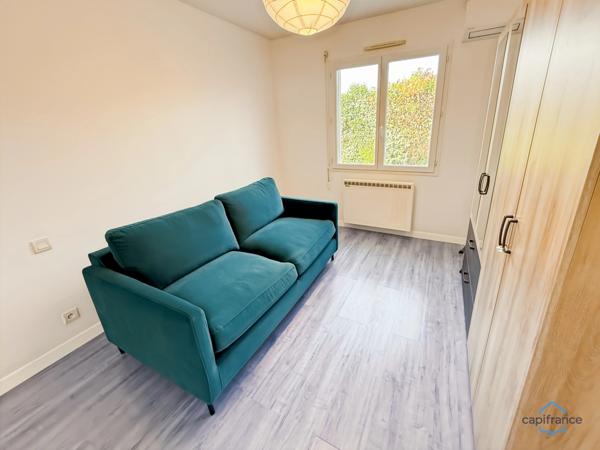 Dpt Gers (32), à vendre BARCELONNE DU GERS belle maison contemporaine T5 de 138 m² habitables en plain-pied + terrasses, piscine et garage sur 1694 m² de terrain, au calme